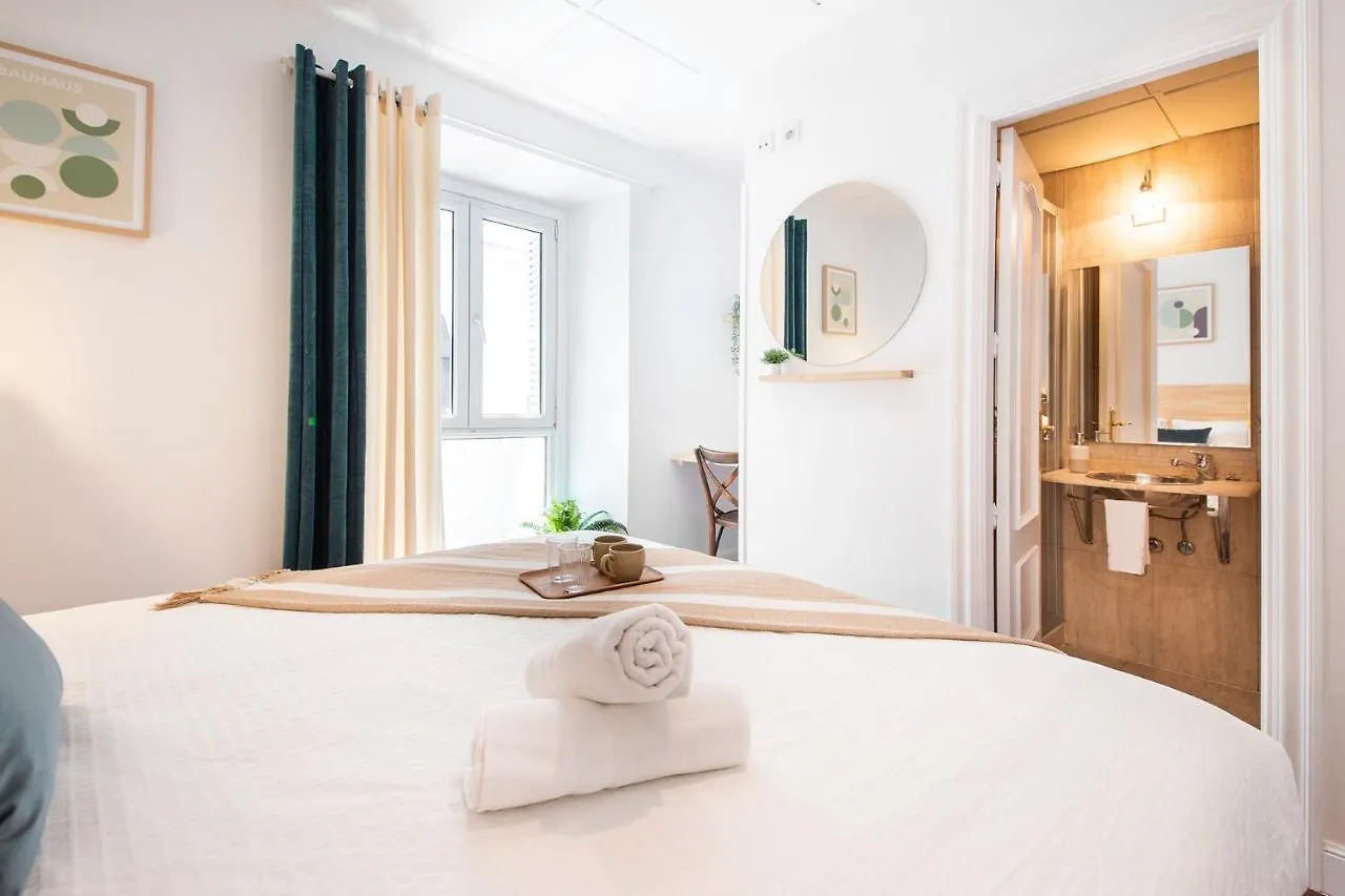 Marisol - Self Check-In Guesthouse - Adults Only San Sebastián 2*,  Espanha